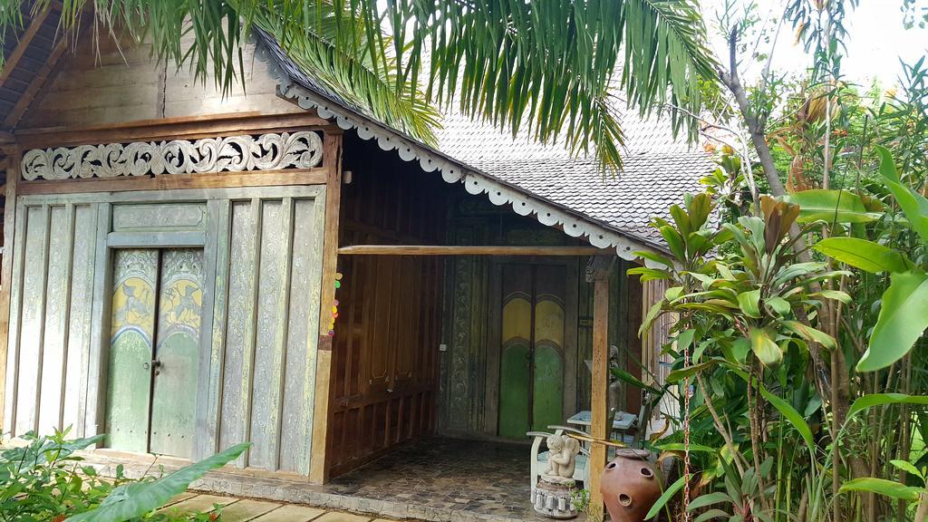 Hotel Wayang Retreat à Canggu Extérieur photo